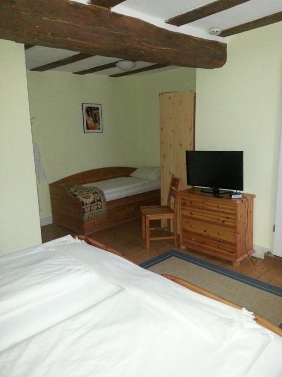 Hotel Blaues Haus Otterberg Ruang foto
